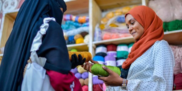 6021668875298522505_121